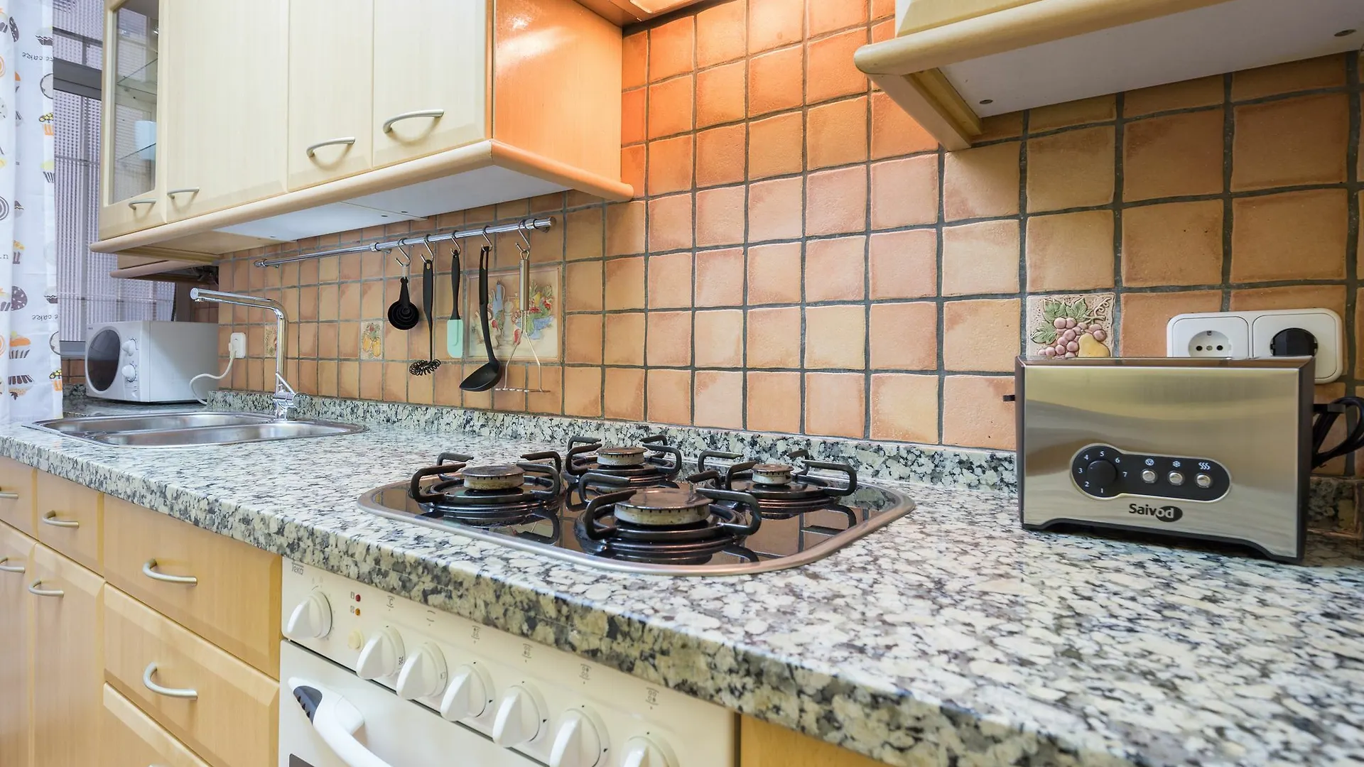 Quiet & Cozy San Fernando Apartment Malaga Spain
